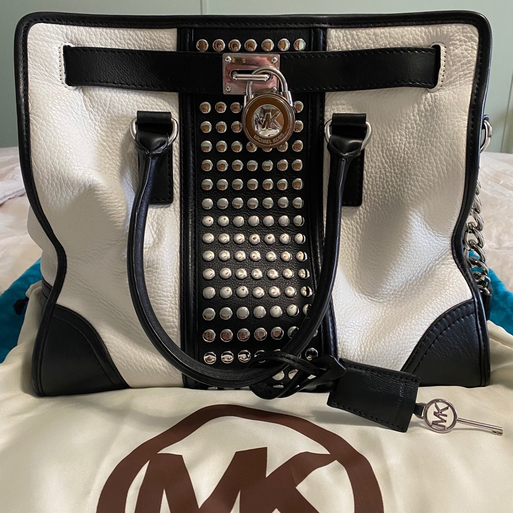 Rare Michael Kors Hamilton black & white studded